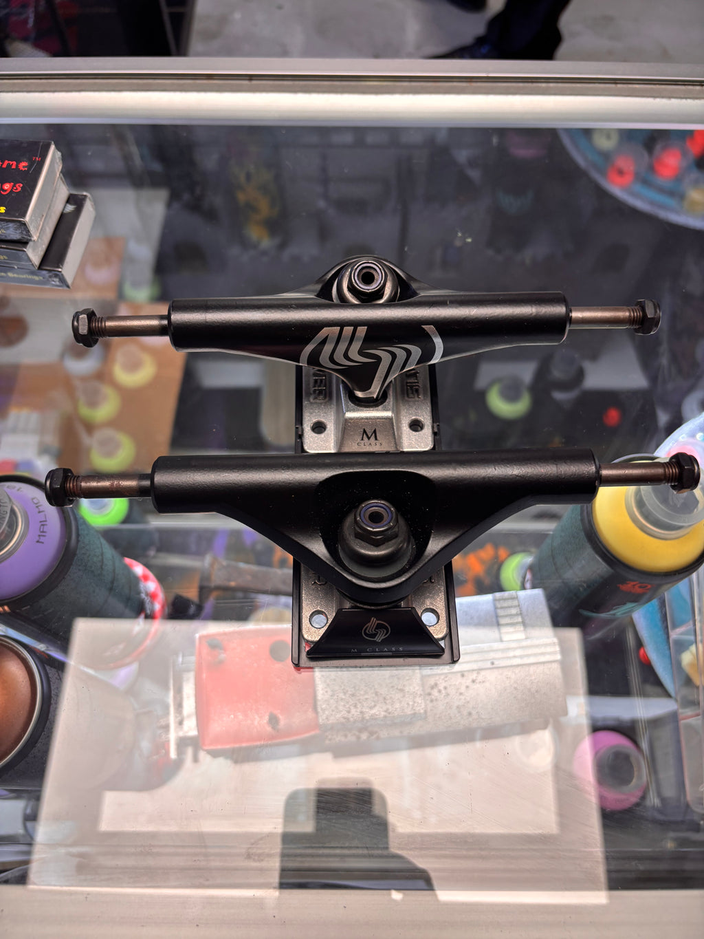 Silver Set Skateboard Trucks