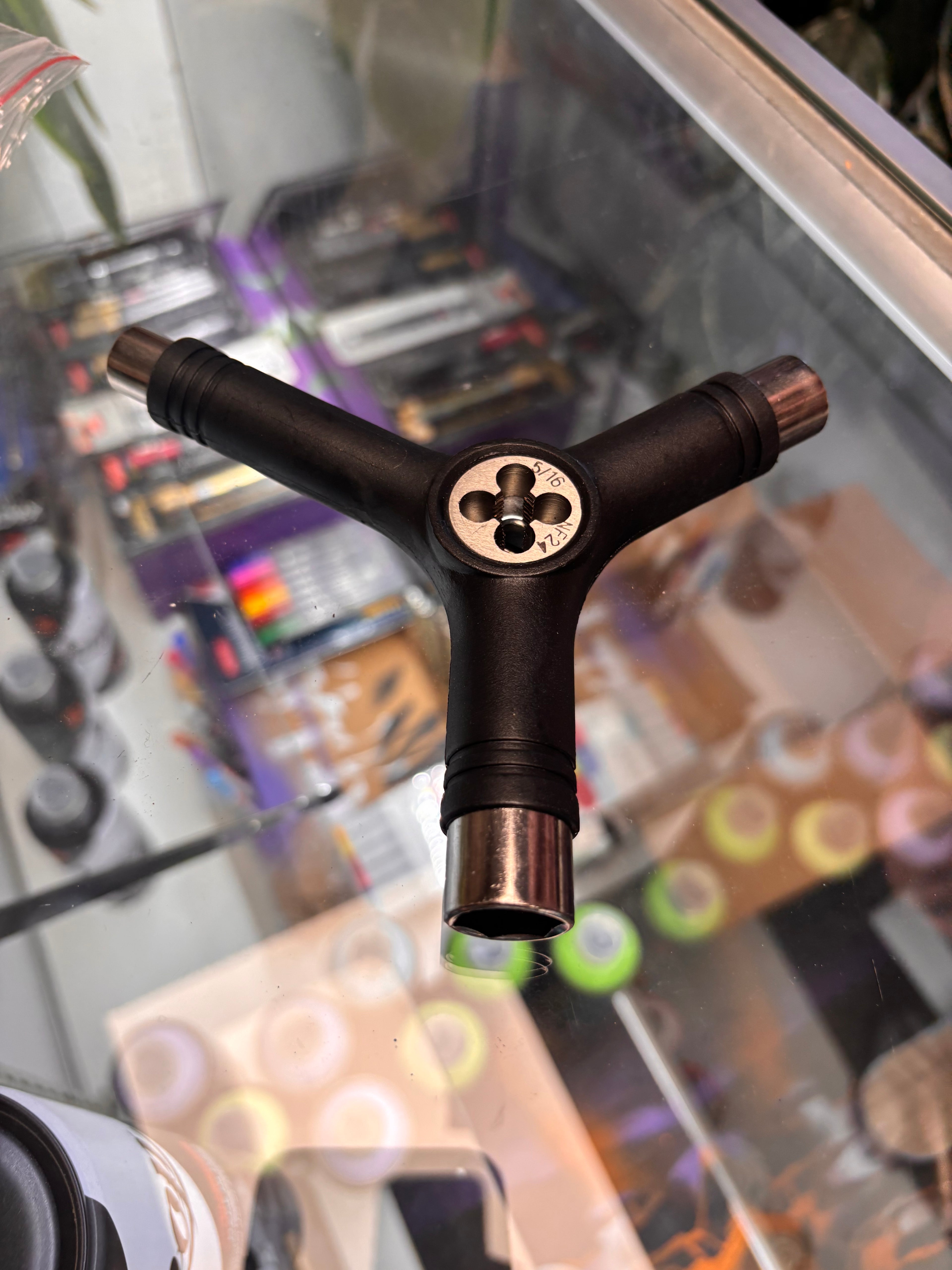 Skateboard RetHead T Tool